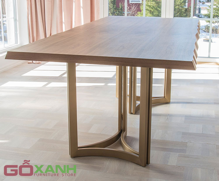 Bàn ăn chân inox mạ vàng Titan mặt gỗ