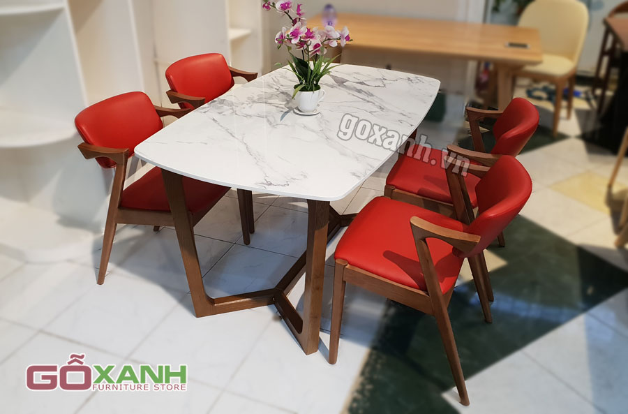 ban-an-da-4-ghe-mau-do-phong-cach-1-1 Bàn ăn đá 4 ghế màu đỏ phòng cách, sắm bàn ăn đẹp giá tốt 1