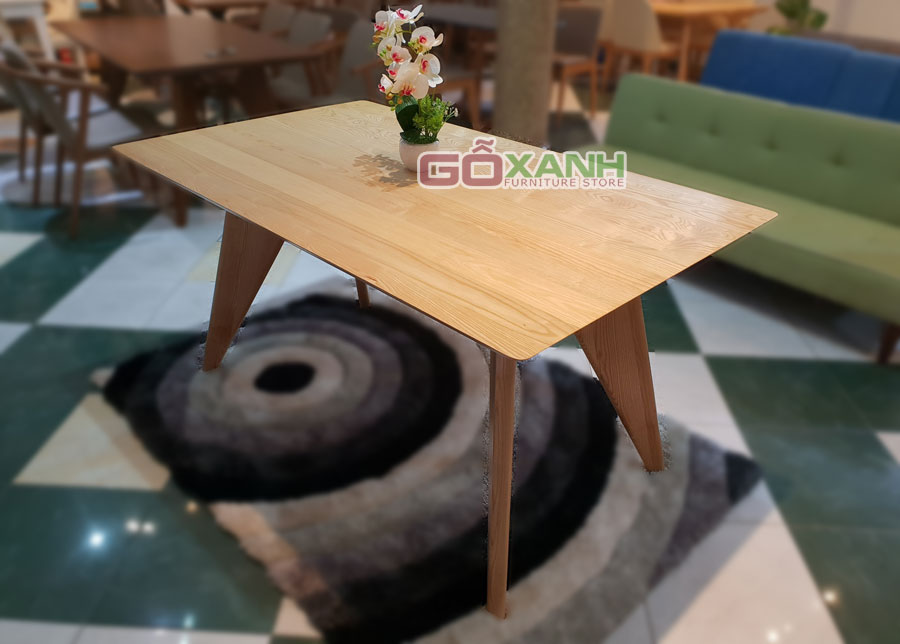 Bàn ăn gỗ sồi màu gỗ tự nhiên, Bàn ăn best seller tại Gỗ Xanh 2