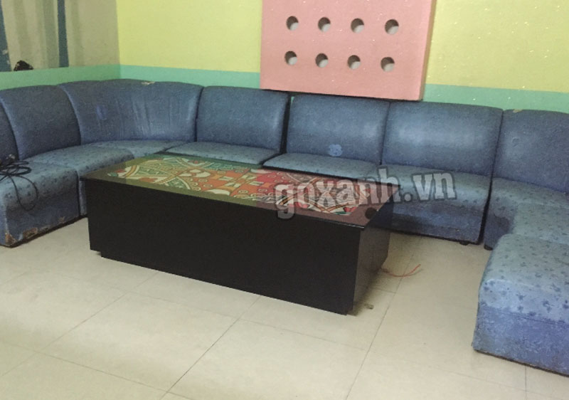 Bàn karaoke đẹp nhất 3