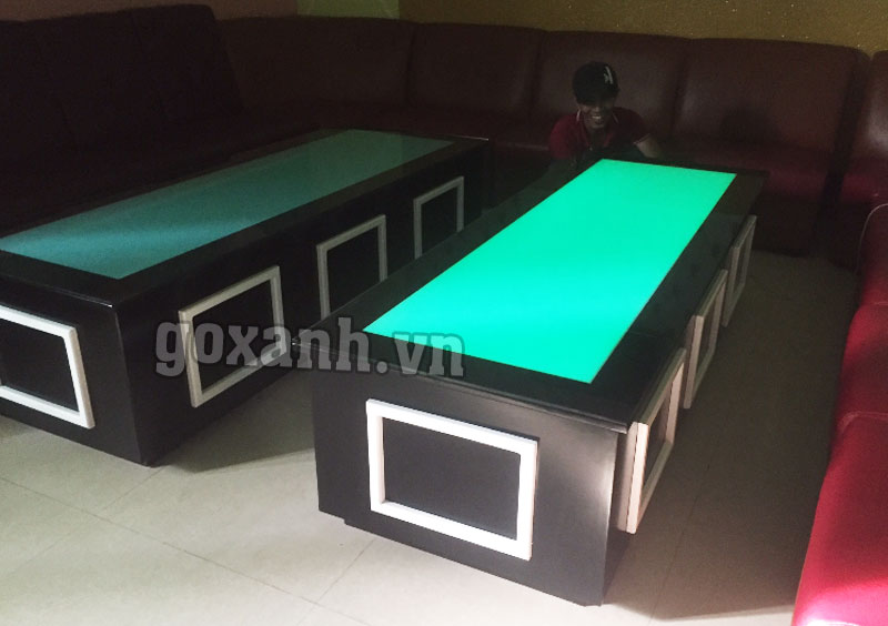Bàn phòng karaoke sang trọng, bàn kính phòng karaoke 3