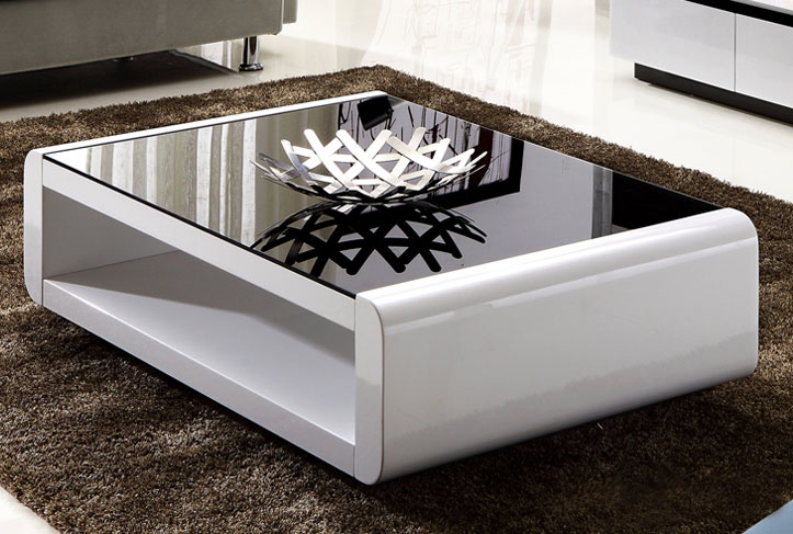 Bàn sofa chất lượng, mặt đá hoặc mặt kính