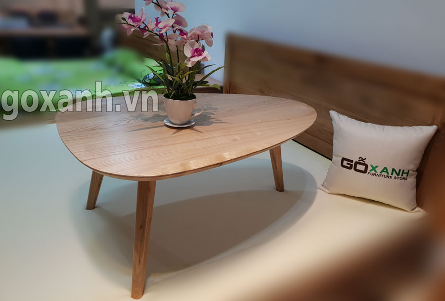 Bàn sofa oval gỗ sồi đơn giản