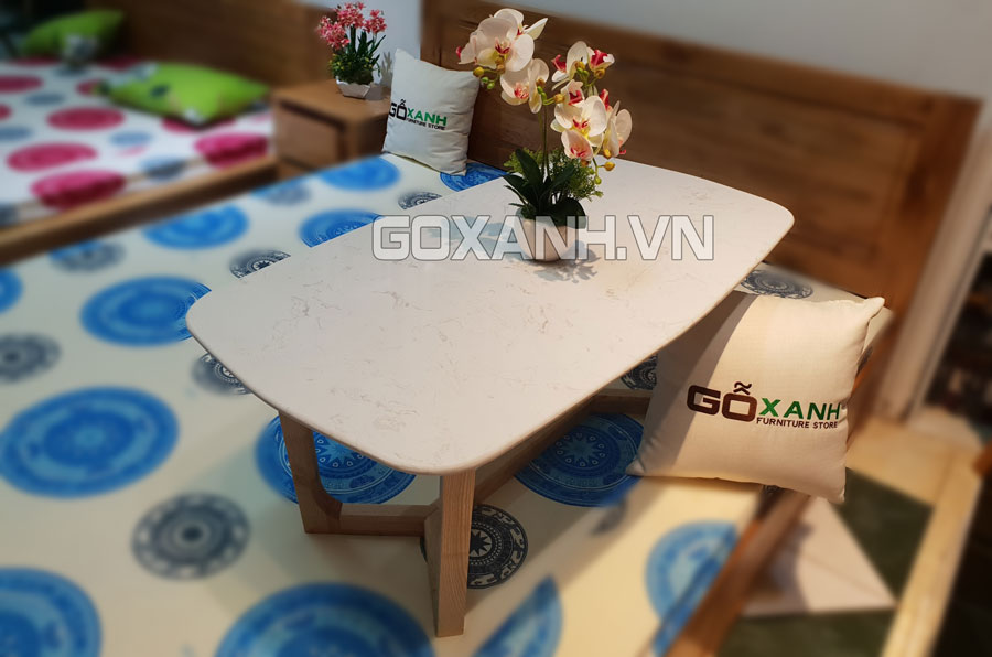 Bàn sofa mặt đá kiểu dáng đơn giản 3