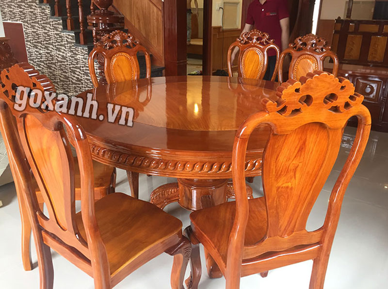 Bộ bàn ghế ăn gỗ gỏ đỏ cao cấp, sang trọng 2