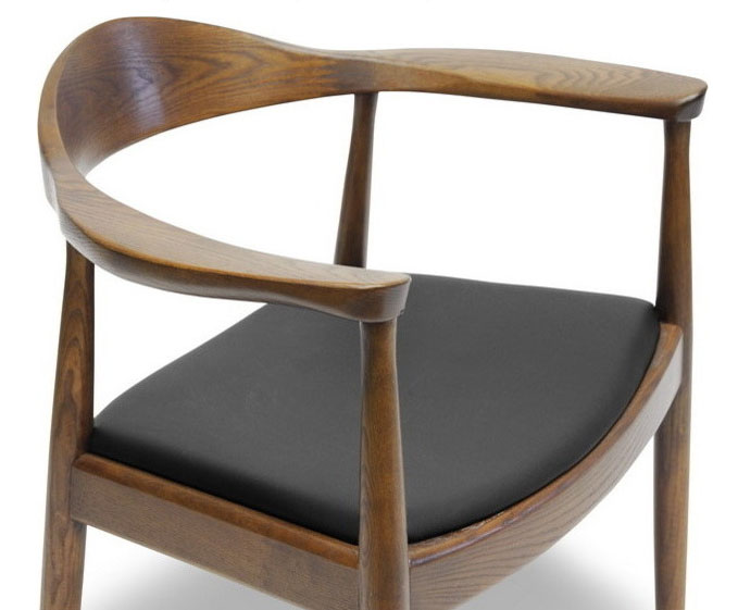 Ghế cafe gỗ cao cấp sang trọng mang tính cổ điển 2