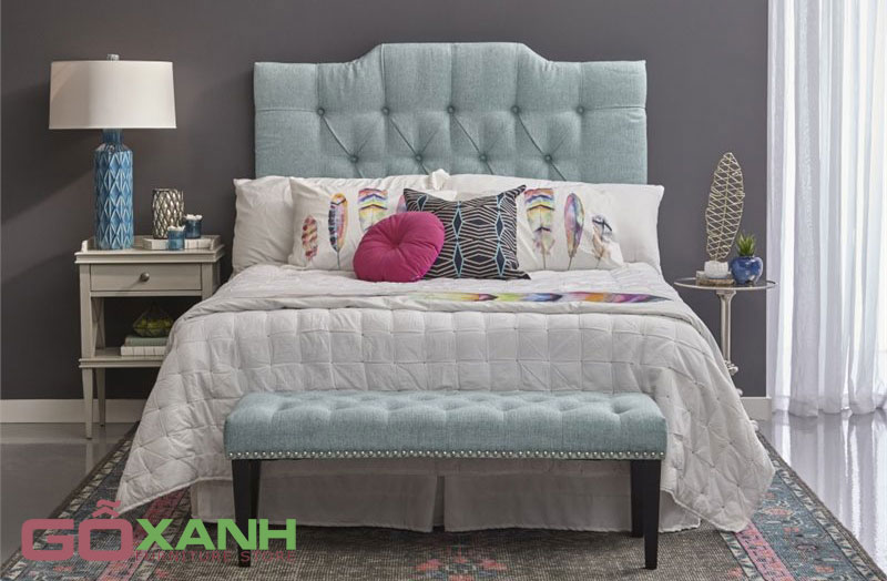 ghe-cuoi-giuong-tan-co-dien-dep-3 Ghế cuối giường tân cổ điển đẹp trang trí phòng ngủ bắt mắt hơn 3