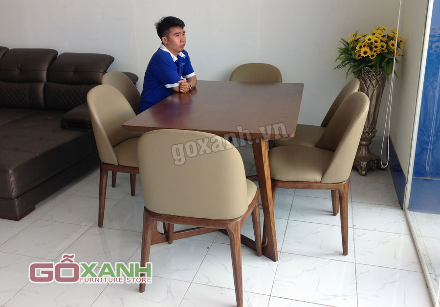 Mua trọn bộ bàn ghế ăn gỗ sồi với giá cực ưu đãi tại Gỗ Xanh 2