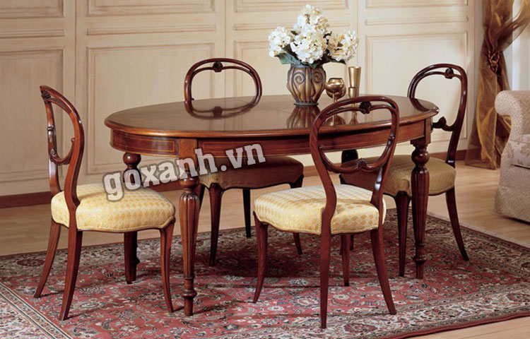 Những mẫu bàn ăn cổ điển châu âu đẹp nhất hiện nay 1