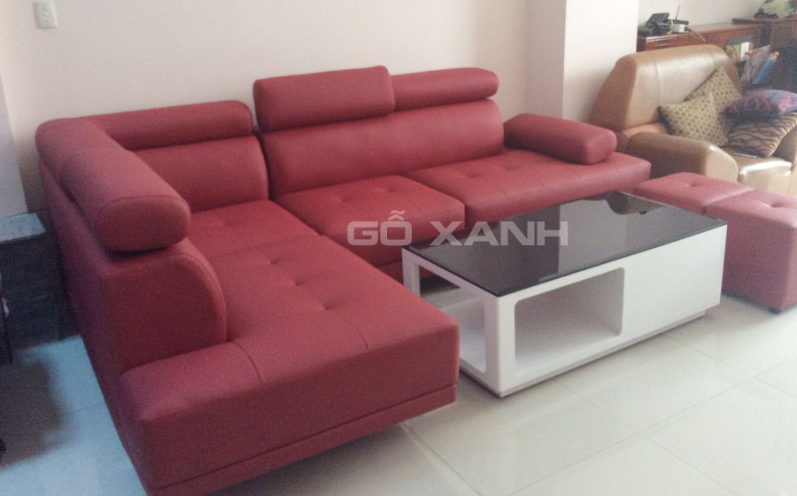 Sofa sang trọng màu đỏ, giảm giá 30% so với thị trường 1