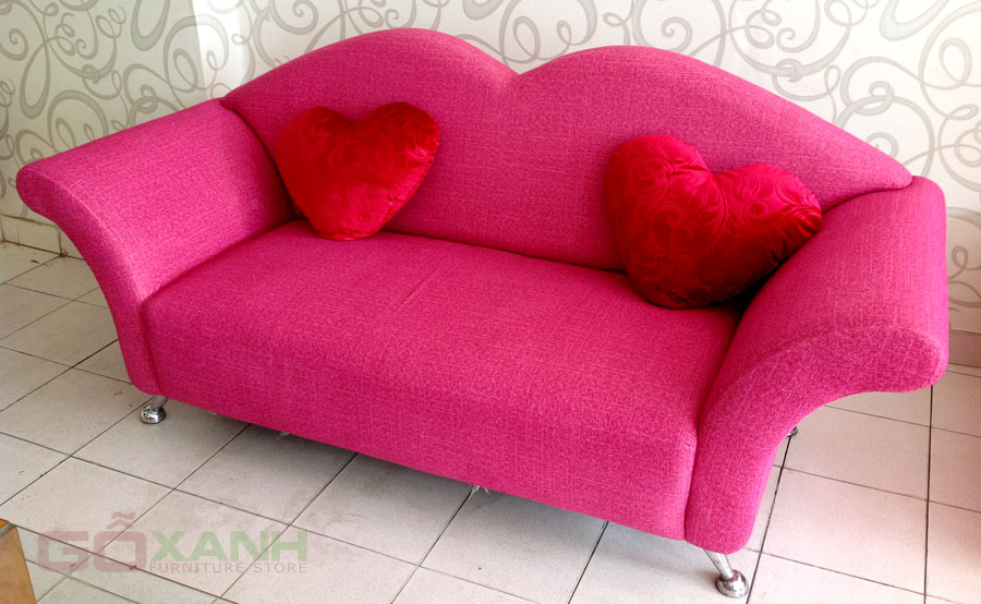 hình ảnh thực tế Sofa studio Sài Gòn, ghế hình môi hồng đẹp tphcm 1